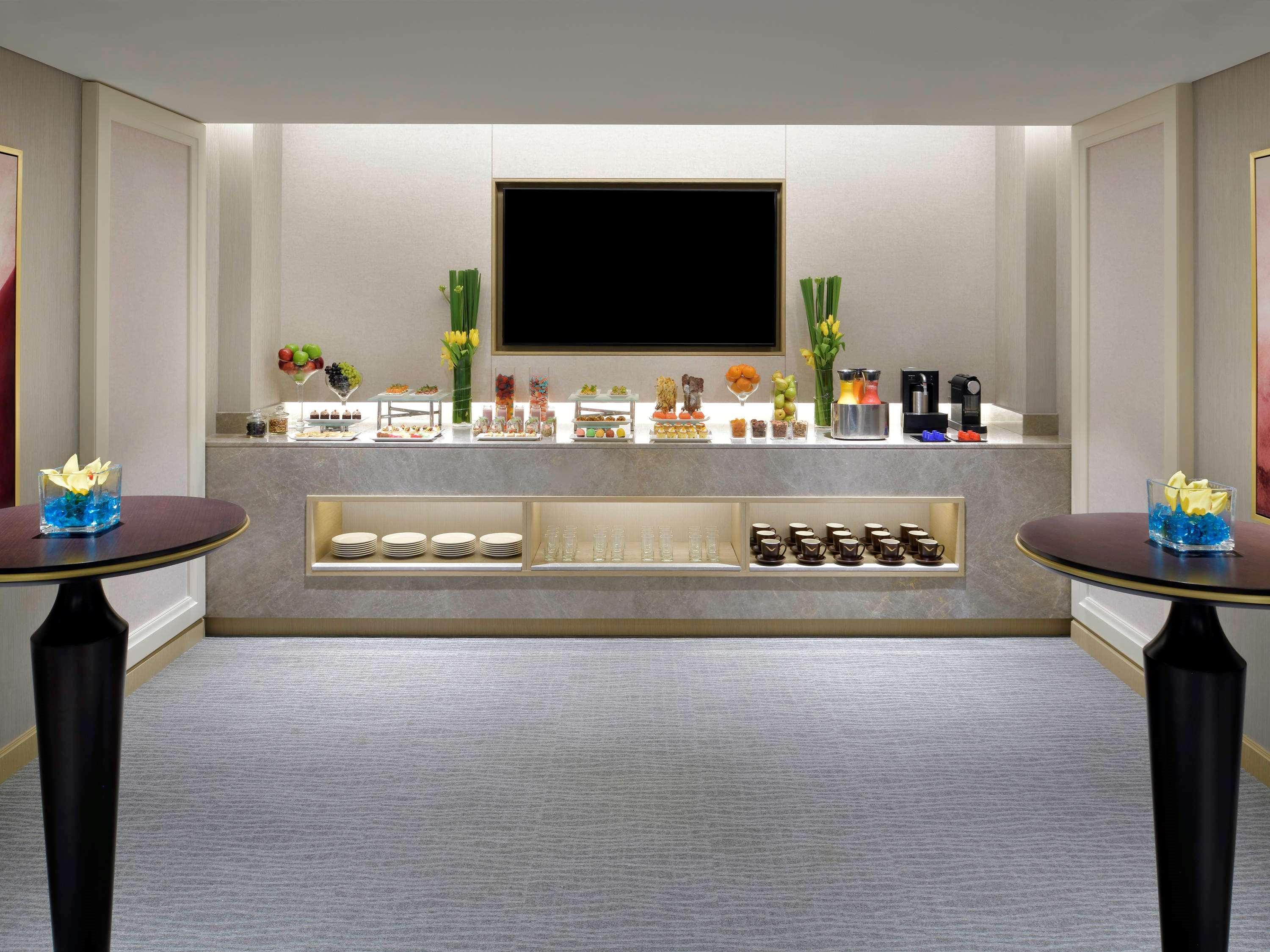 Hotel Moevenpick Bahrain 5*