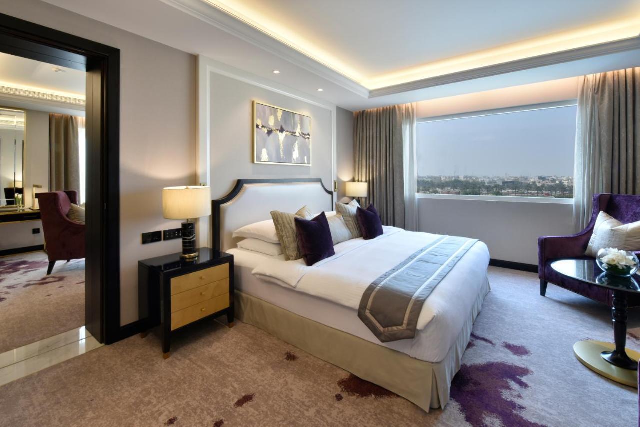 Moevenpick Bahrain Hotel 5*